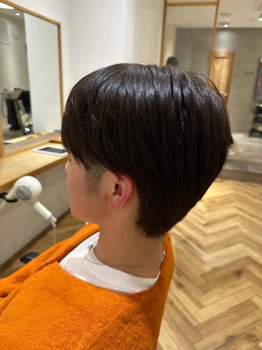 カラー メンズ ブラウンカラー 織田 ゆみのヘアスタイル
