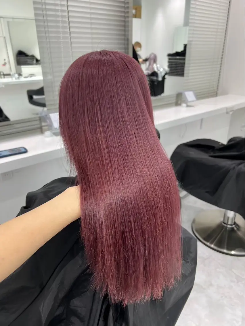 ロング カラー ヘアアレンジ 🫧モテる💗ダメー ジレスハイトーン🫧のヘアスタイル