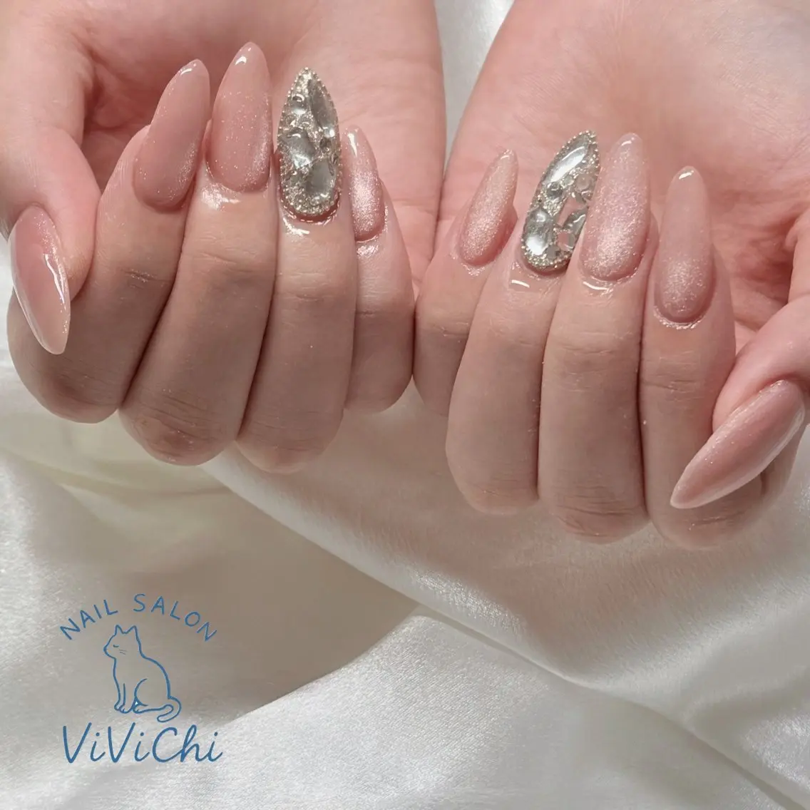 ネイル ハンドネイル ViViChi 梨帆のネイルデザイン