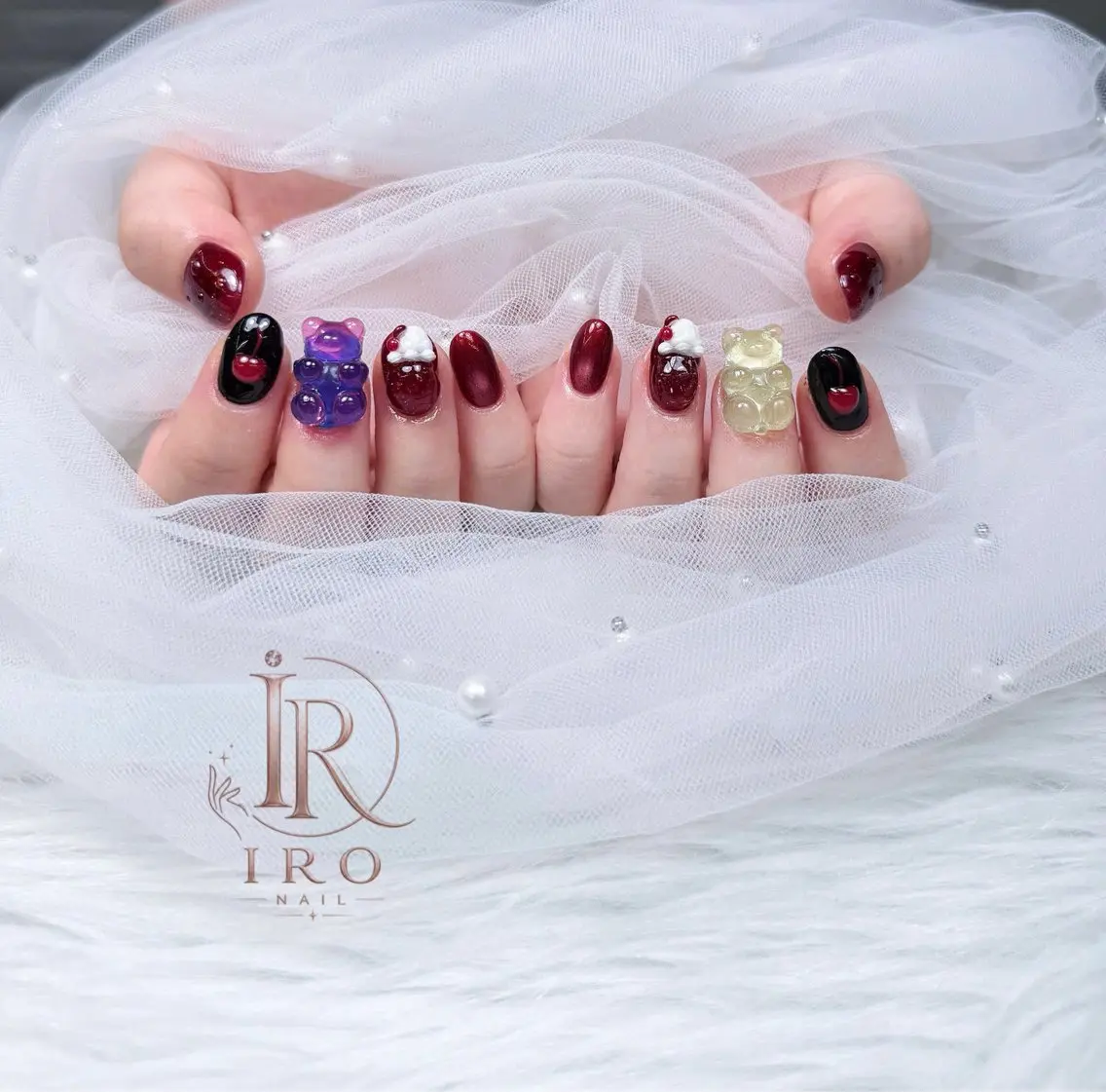 ネイル ハンドネイル IRO Nail Studioのネイルデザイン