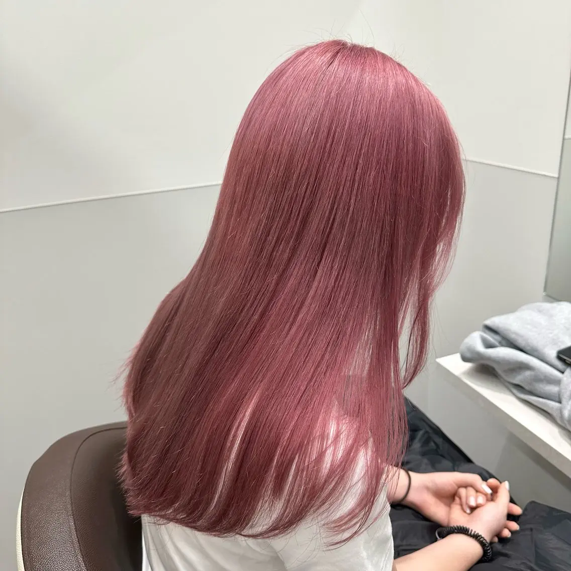 ロング カラー ヘアカラー 💫艶ハイトーン×髪 質改善💫リュウトのヘアスタイル