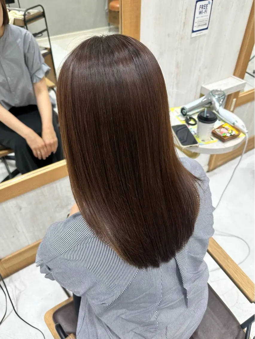 ミディアム 石川 明音のヘアスタイル