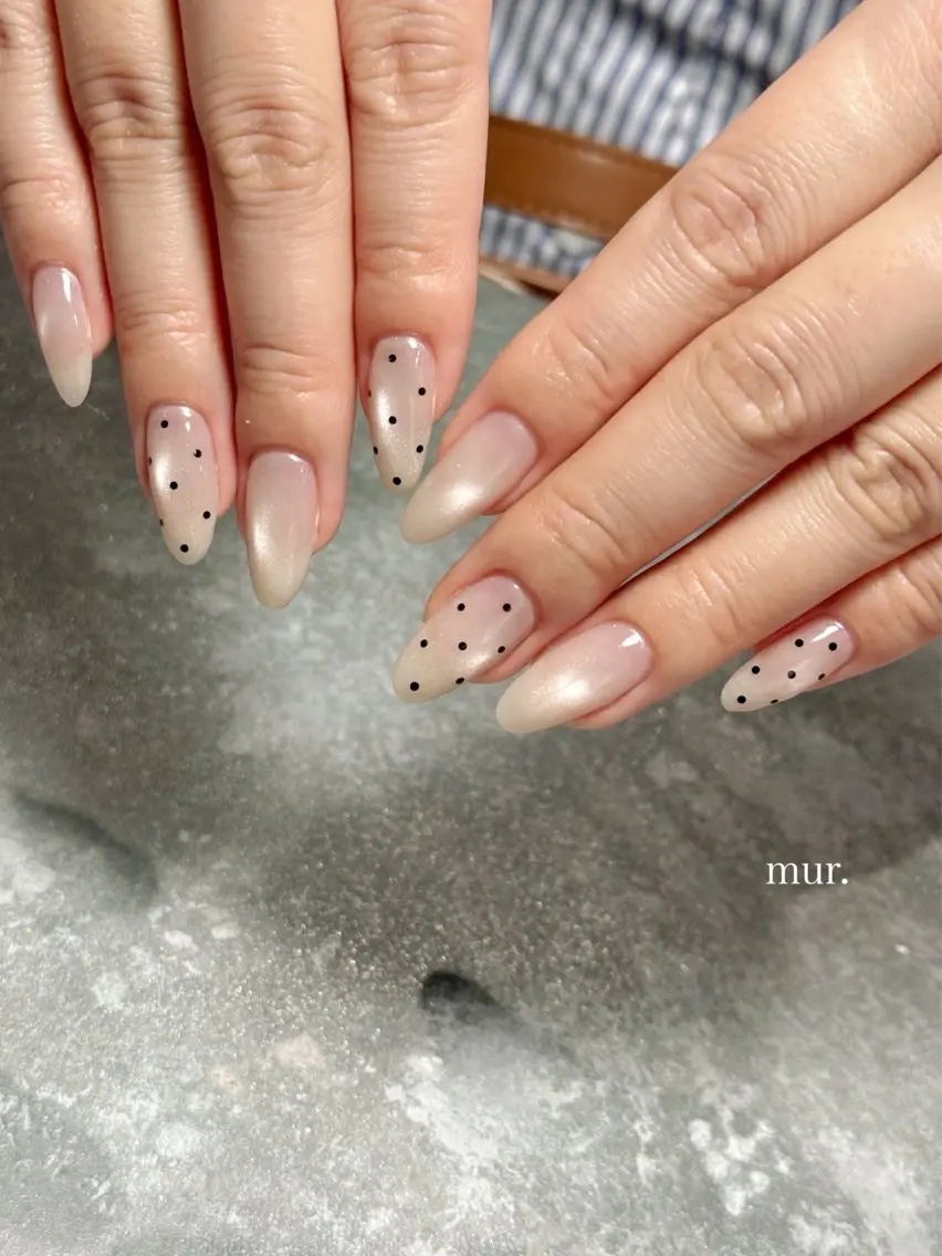 ネイル ドット マグネットネイル mur. harukaのネイルデザイン