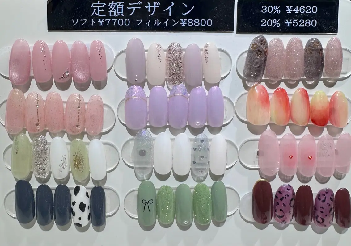 ネイル アートネイル ラ・ルーン国母店 Ayumiのネイルデザイン