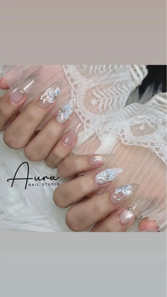 ネイル ハンドネイル Aura Nail Studioのネイルデザイン