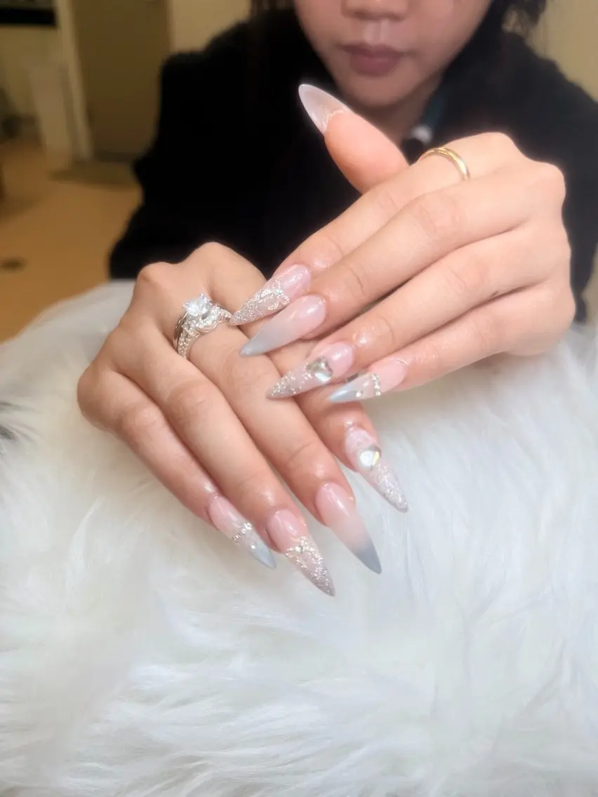 ネイル チークネイル 長さ出し フットネイル 韓国ネイル マグネットネイル ハンドネイル ハンドケア AN NAIL _HOAのネイルデザイン