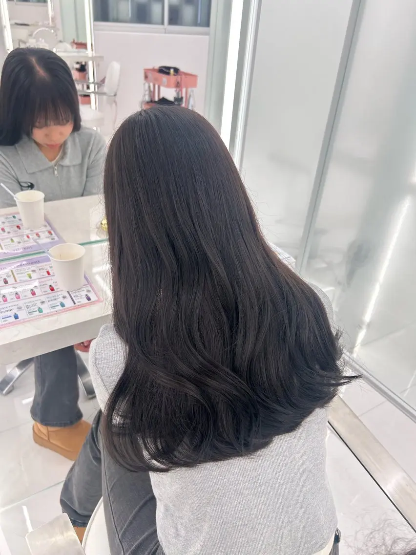 【🌙営業時間外OK🌙】仕事・学校終わりに❣️似合わせカット➕プレミアムケアカラー➕超音波トリートメント✨️の写真