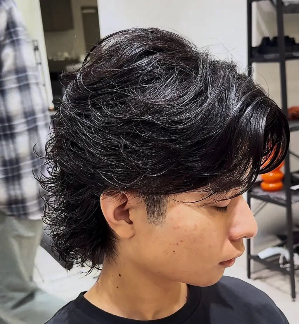 カット+ニュアンスサーフ+ヘアセットの写真