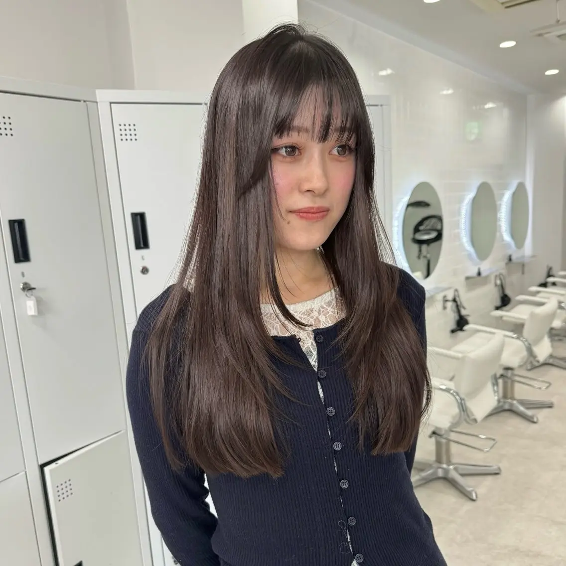 ロング レイヤーカット カットモデル୨୧大阪 梅田タカシマリナ♡のヘアスタイル