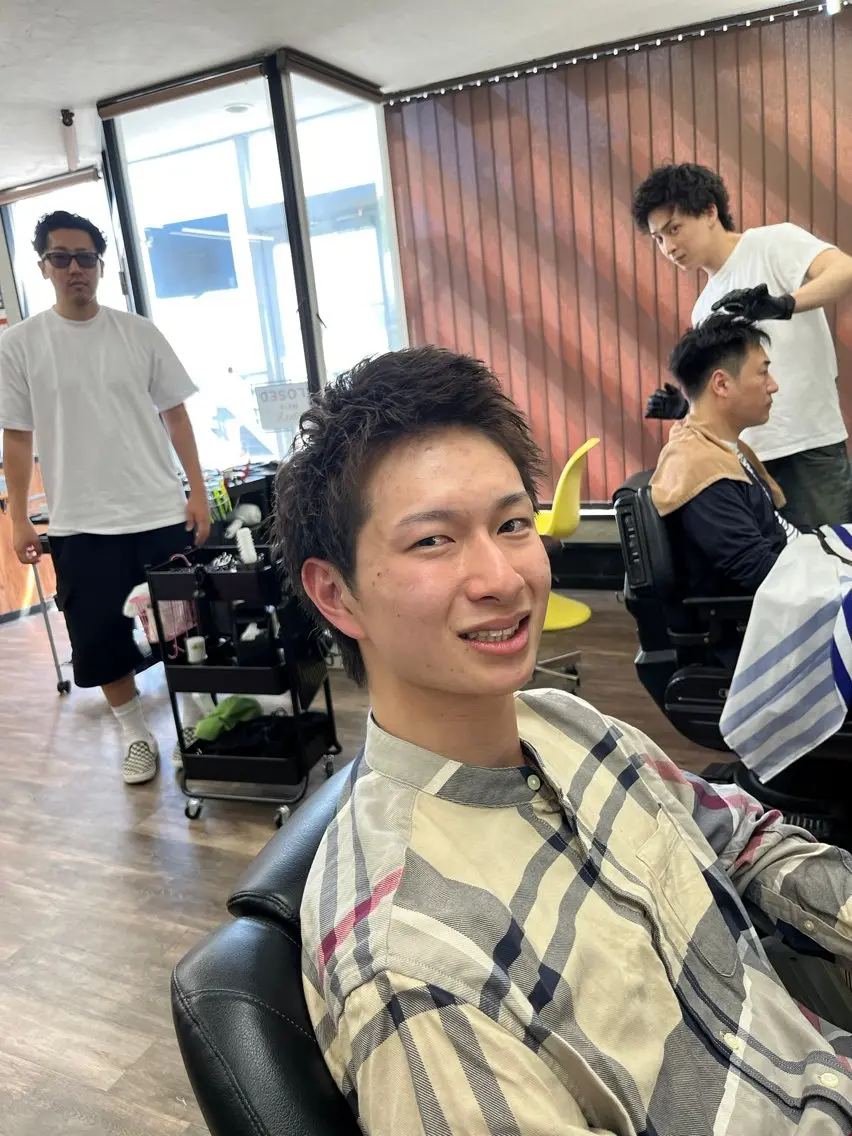 ショート メンズ 刈り上げ カット 橋本 拳史郎のヘアスタイル