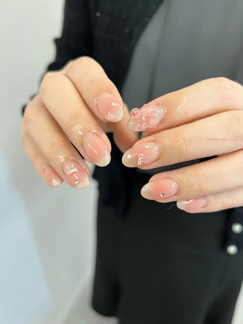 ネイル チークネイル ジェルネイル マグネットネイル ニュアンスネイル パラジェル ハンドネイル ハンドケア Bana_ Nailのネイルデザイン