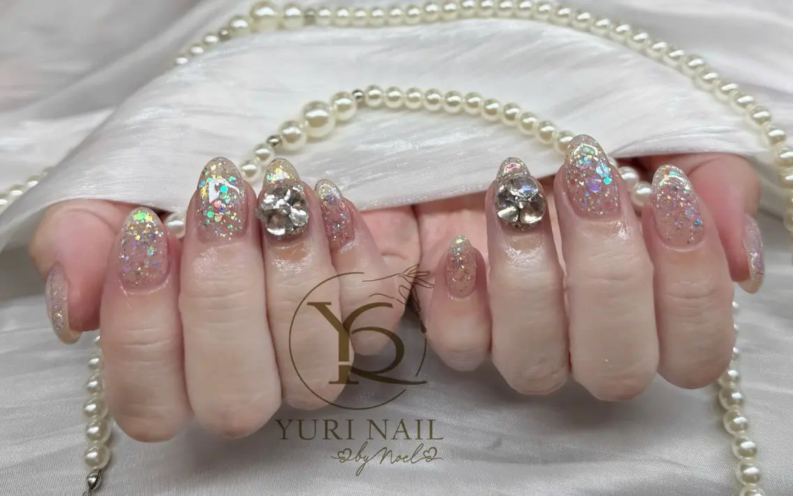 ネイル チークネイル フットネイル フレンチネイル グラデーション キラキラネイル ハンドネイル フットネイル ハンドケア YURI Nail Funabashiのネイルデザイン