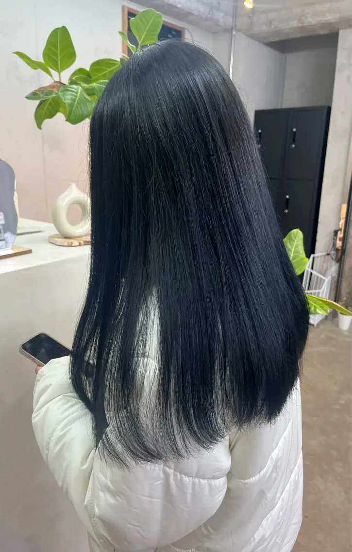 ロング ボブ ハイライト 髪質改善 韓国風ヘア ロング 河村 優花のヘアスタイル