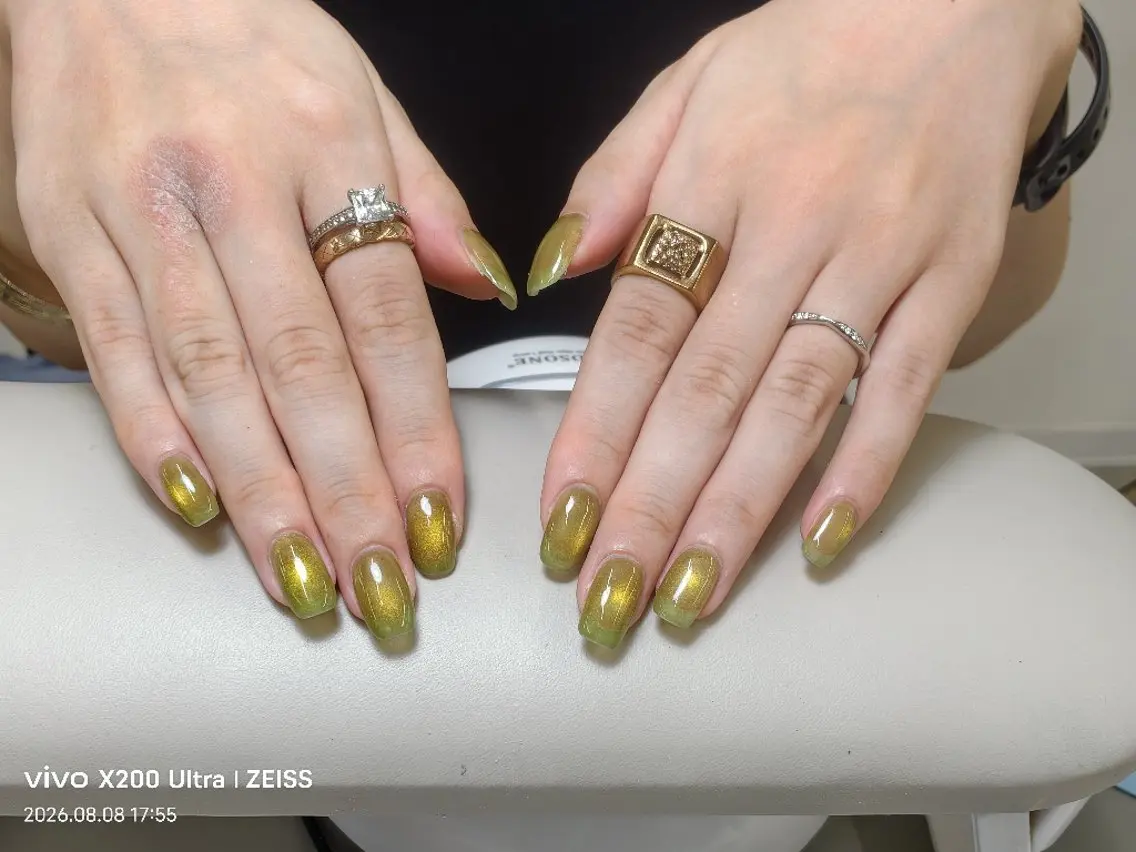 ネイル more glam 大宮店カナのネイルデザイン
