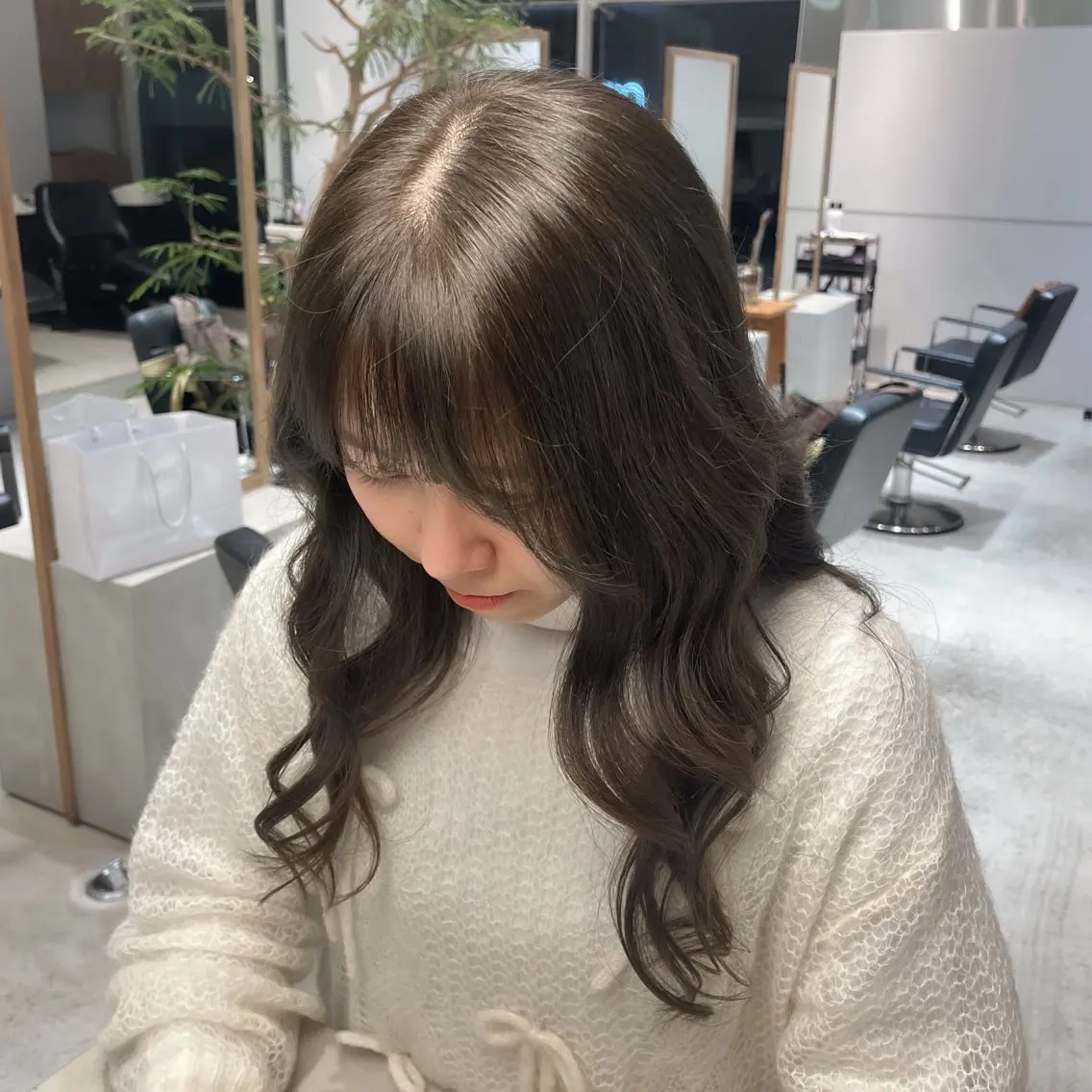 ロング カラー グレージュ オリーブグレージュ オリーブグレー カット ヘアカラー せいら/カットモデル /暖色カラー🎀のヘアスタイル