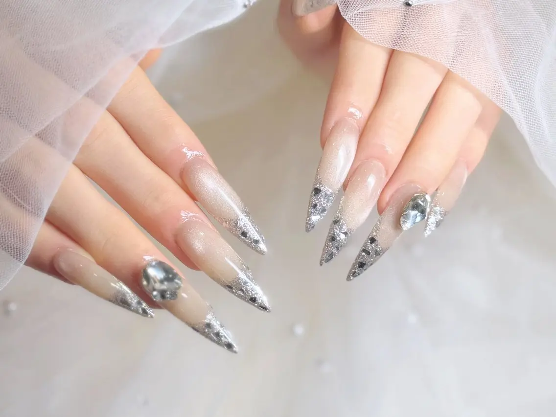 ネイル ハンドネイル ワンホン韓国ちゅるん ネイル✨🎀AMIのネイルデザイン