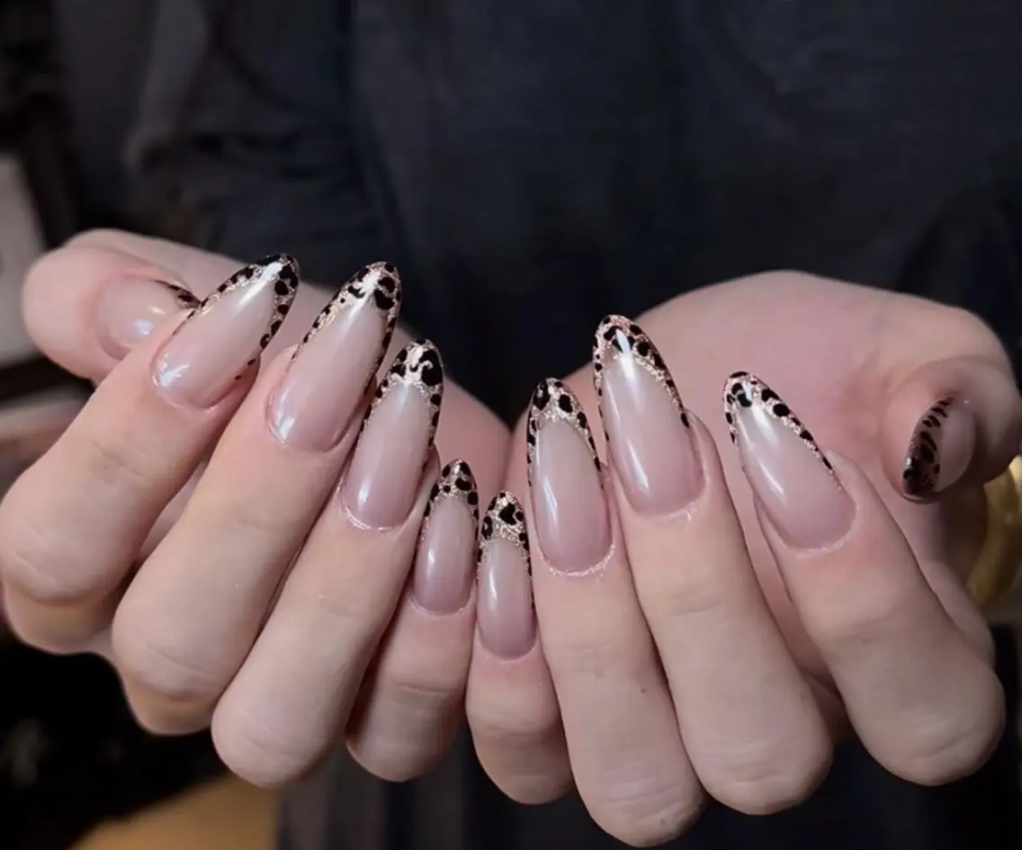 ネイル ハンドネイル 🎀 KiKi_nailのネイルデザイン
