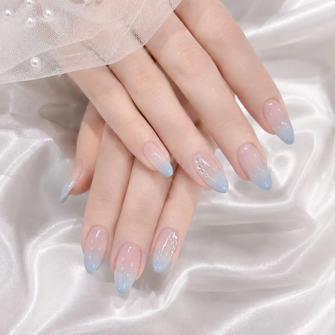 ネイル LOWANAIL 中野のネイルデザイン