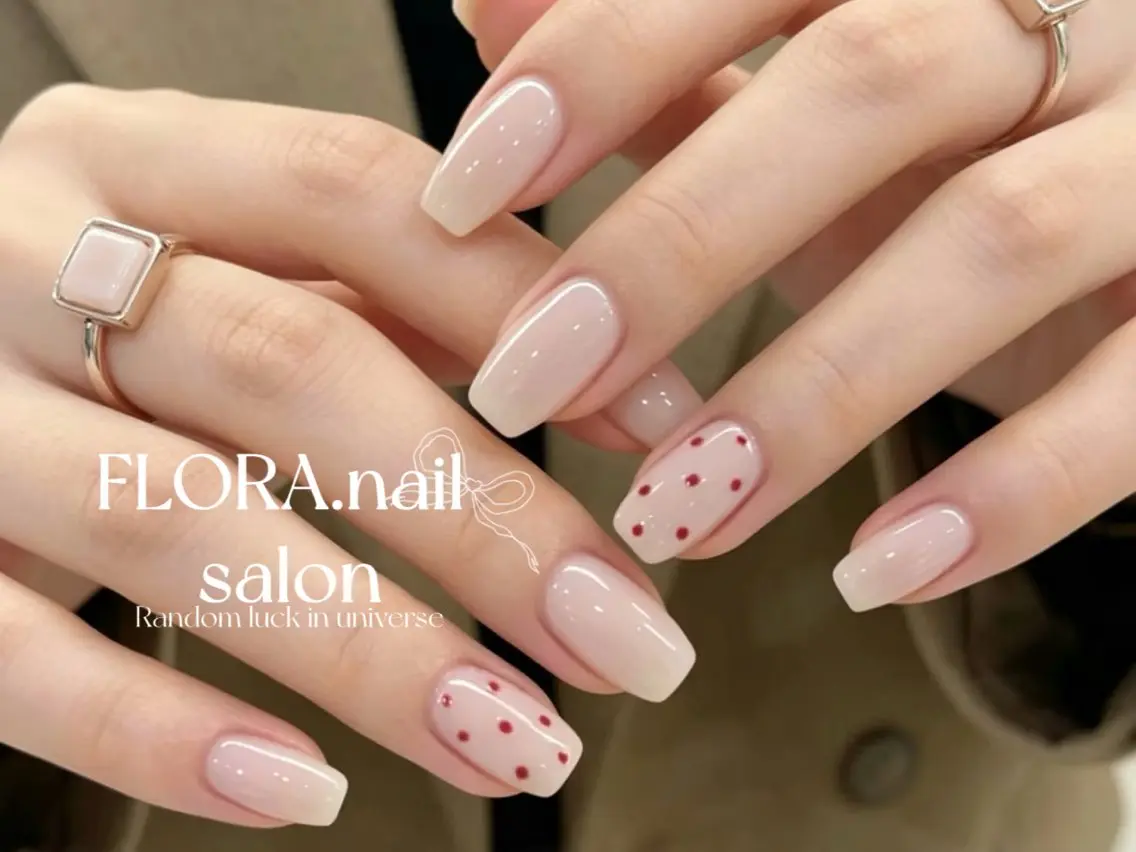 ネイル Flora nail salonのネイルデザイン