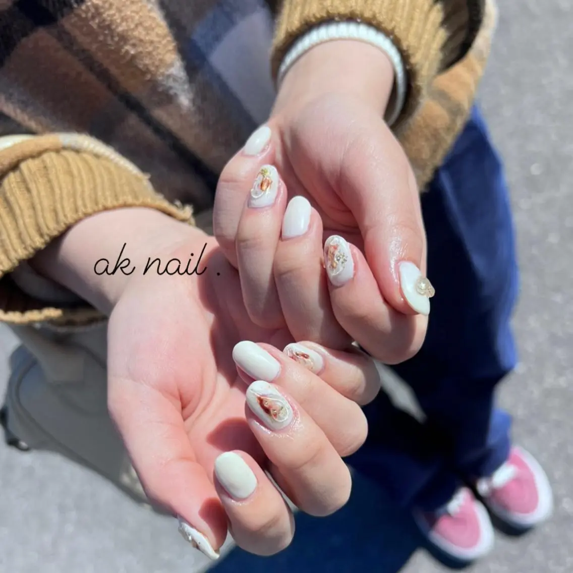 ショート ネイル ニュアンスネイル ak nail .のネイルデザイン