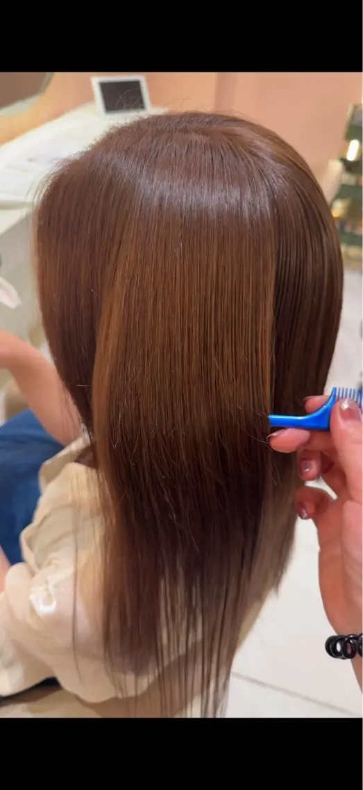 ロング カラー ブラウンカラー 田代 彩華のヘアスタイル