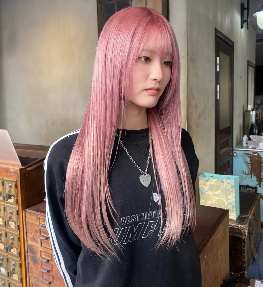 ロング カラー カット ヘアカラー トリートメント 赤みゼロ/透明感 カラー🌿KANTAのヘアスタイル