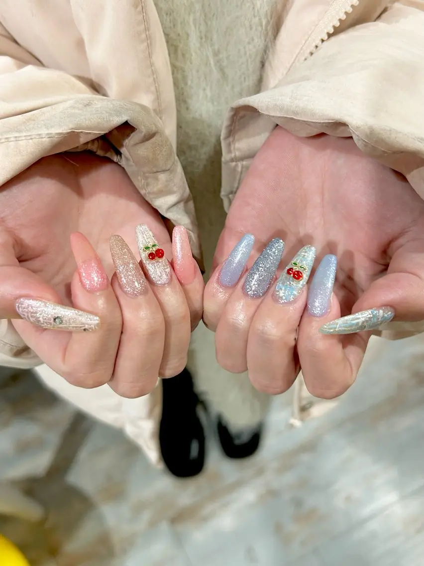 ネイル ブルー オフィスネイル ピンク シンプルネイル 春ネイル ハンドネイル Lily nailのネイルデザイン
