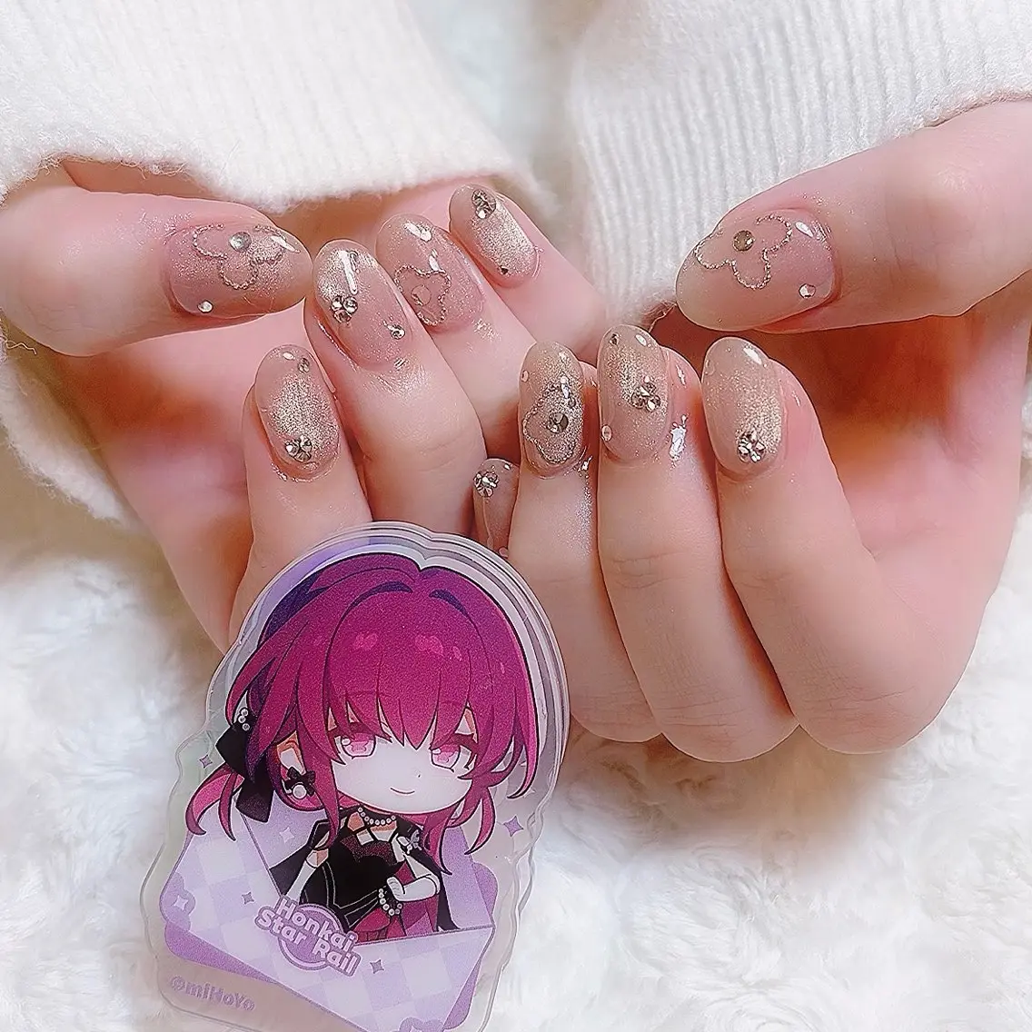 ネイル 持ち込み ハンドネイル Naruse Momoのネイルデザイン