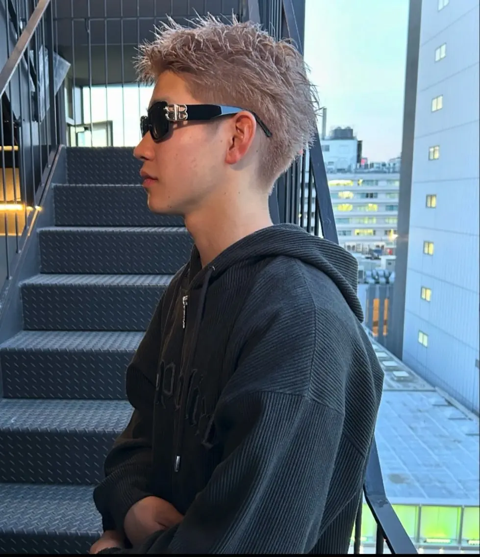 スパイキーショートカット🌟🦊🧡の写真