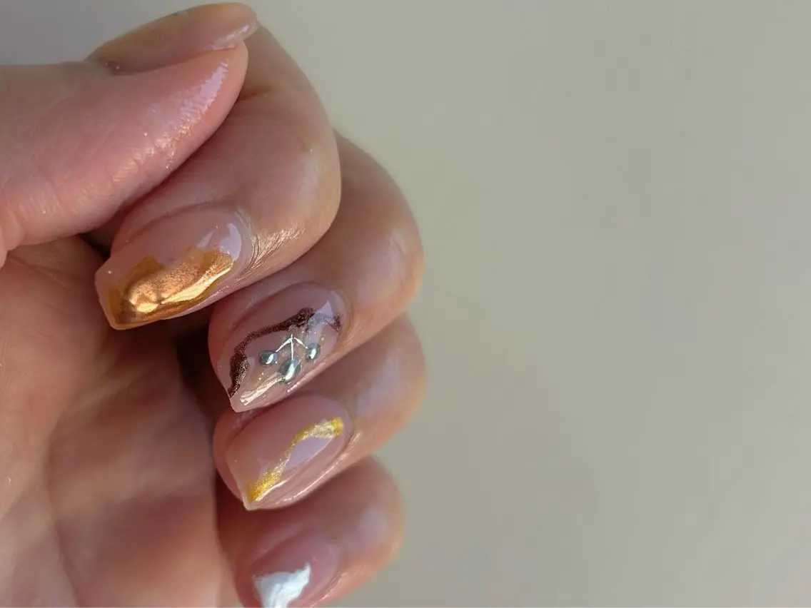 ネイル ハンドネイル フットネイル mermaid nailのネイルデザイン