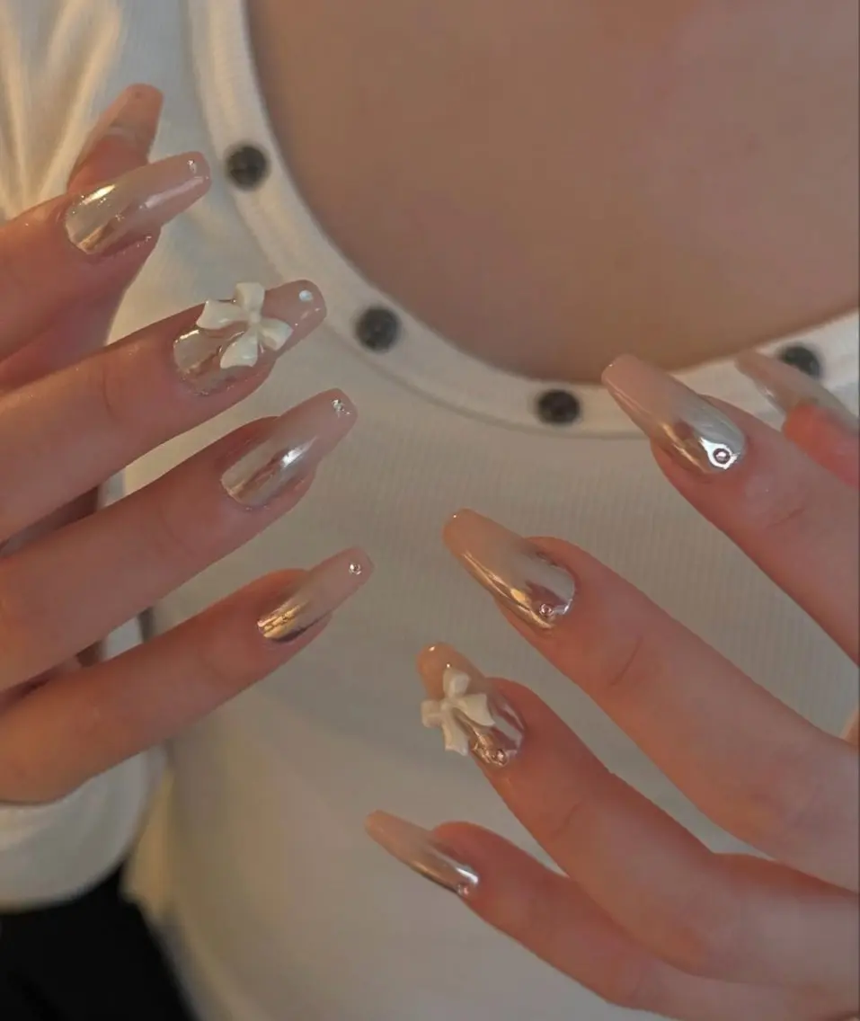 ネイル ハンドネイル BERA NAILSのネイルデザイン
