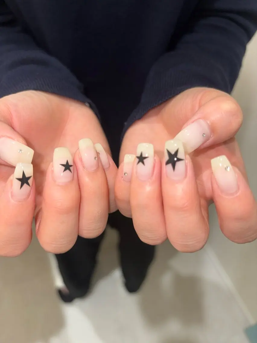 ネイル ハンドネイル rn__ nailのネイルデザイン