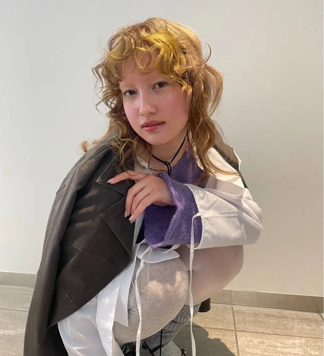 セミロング ヘアカラー 太田 遙のヘアスタイル