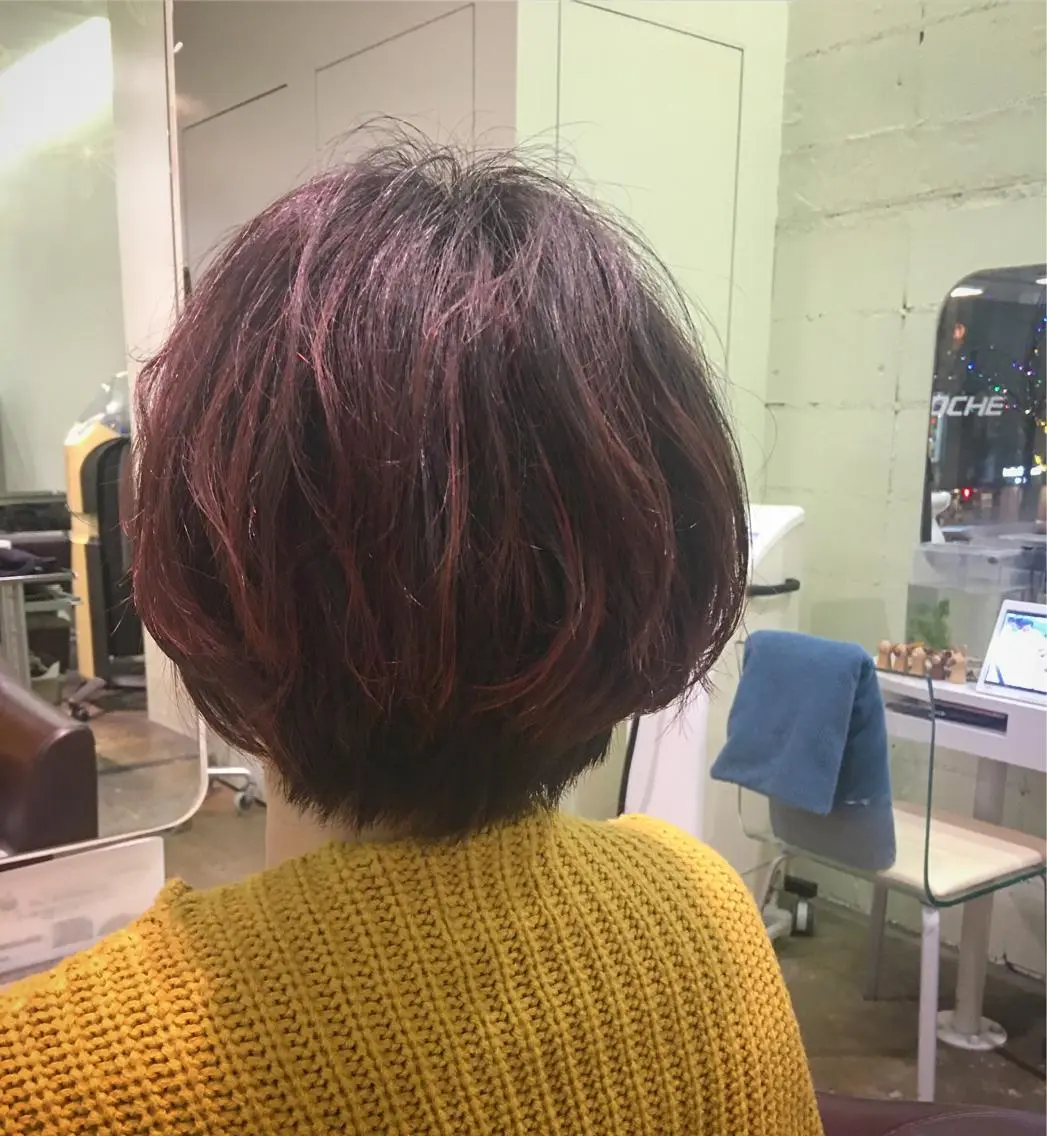 ショート カラー ハイライトカラー ハイライト ショートヘア 中村 碧のヘアスタイル