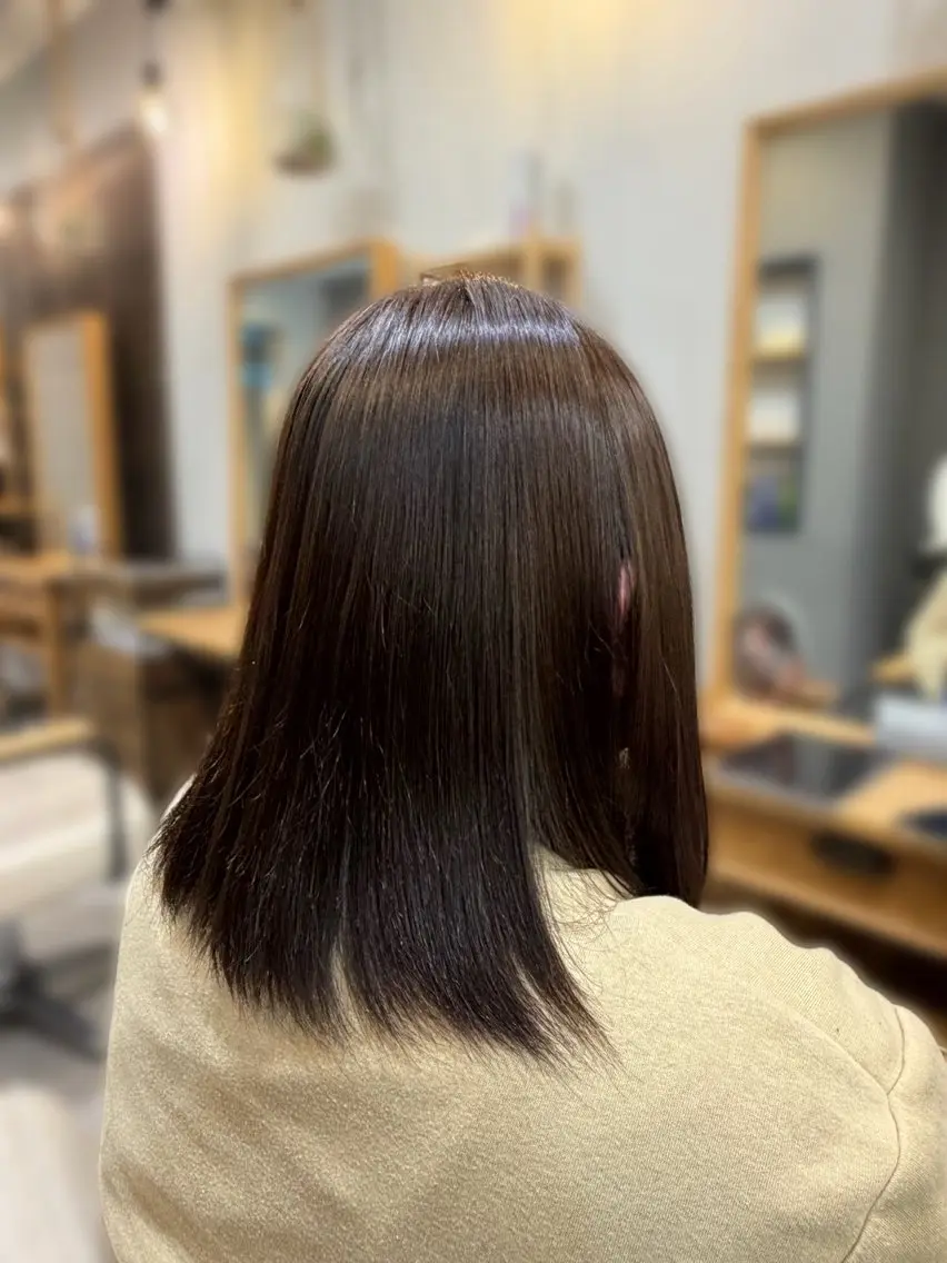 ミディアム 縮毛矯正 髙梨 いず美のヘアスタイル