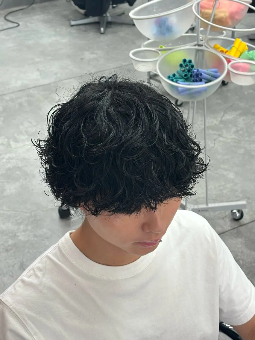 ショート パーマ メンズ カット パーマ ヘアセット お悩み解消✨/ メンズパーマ✨/直樹のヘアスタイル