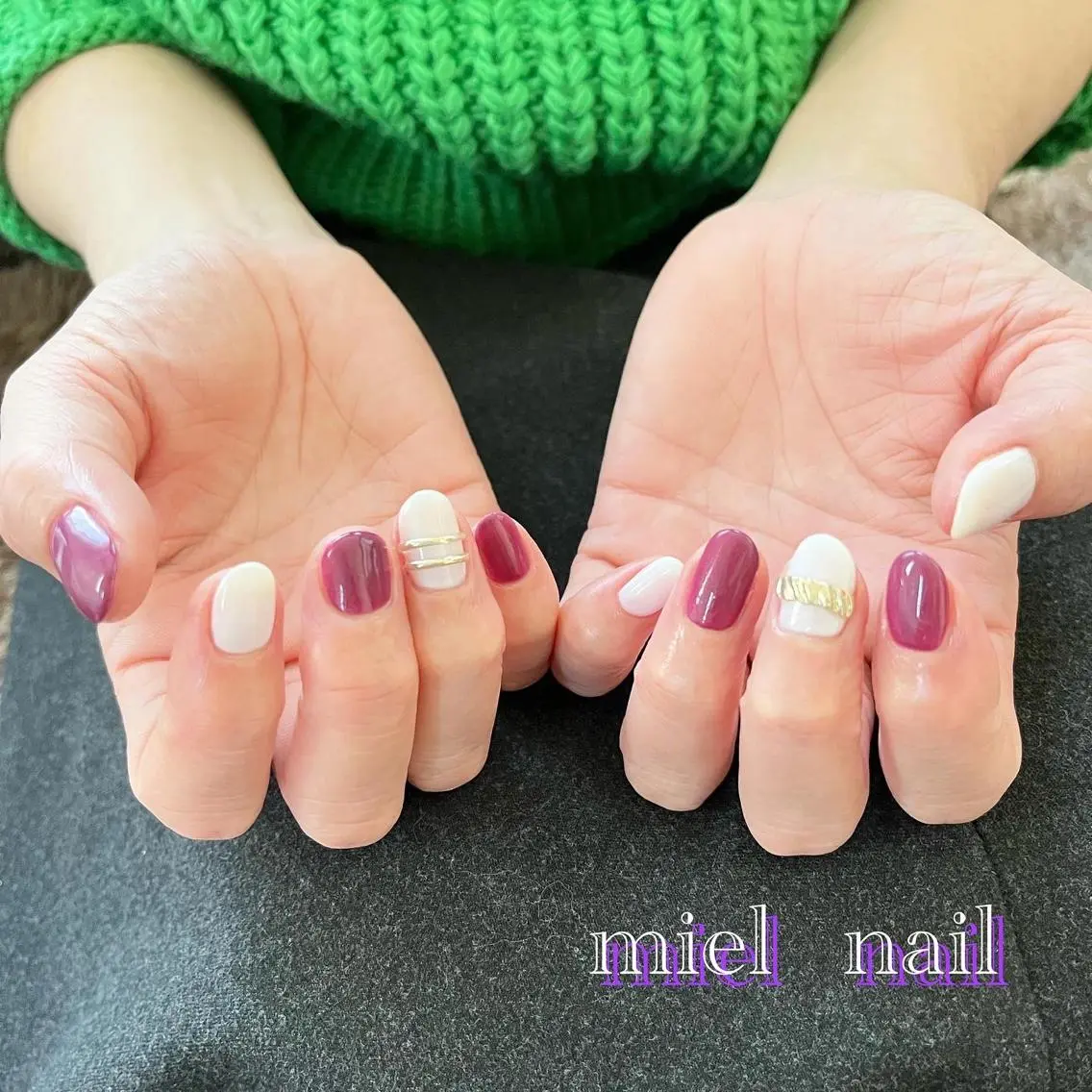 ネイル ミラーネイル パープル miel nailのネイルデザイン