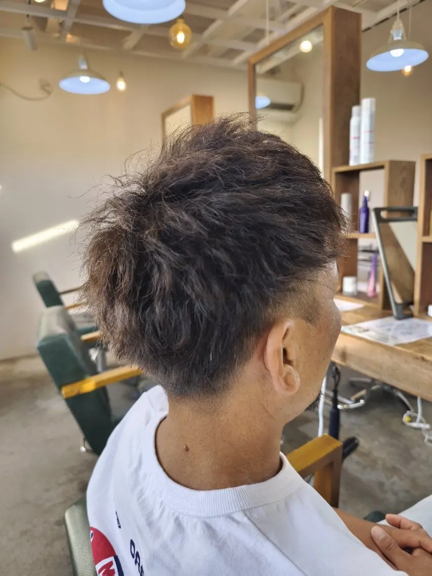 ショート KLYiEの裏口🐣 おおむら（メンズ専）のヘアスタイル