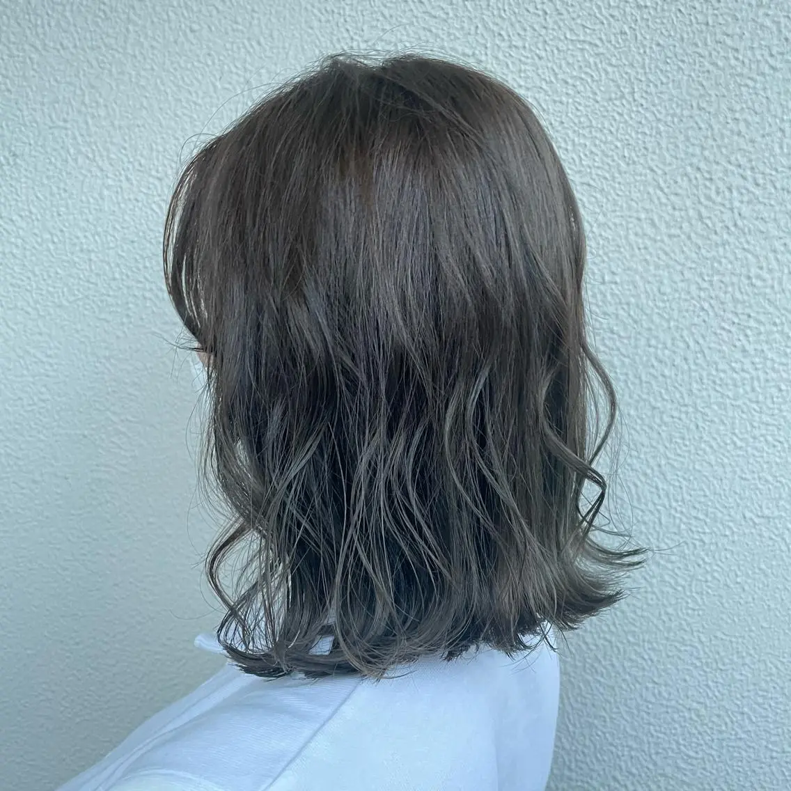 ミディアム カラー パーマ ヘアアレンジ メンズ キッズ ネイル マツエク・マツパ 透明感カラー・レイヤ ー🎀amika🎀のヘアスタイル