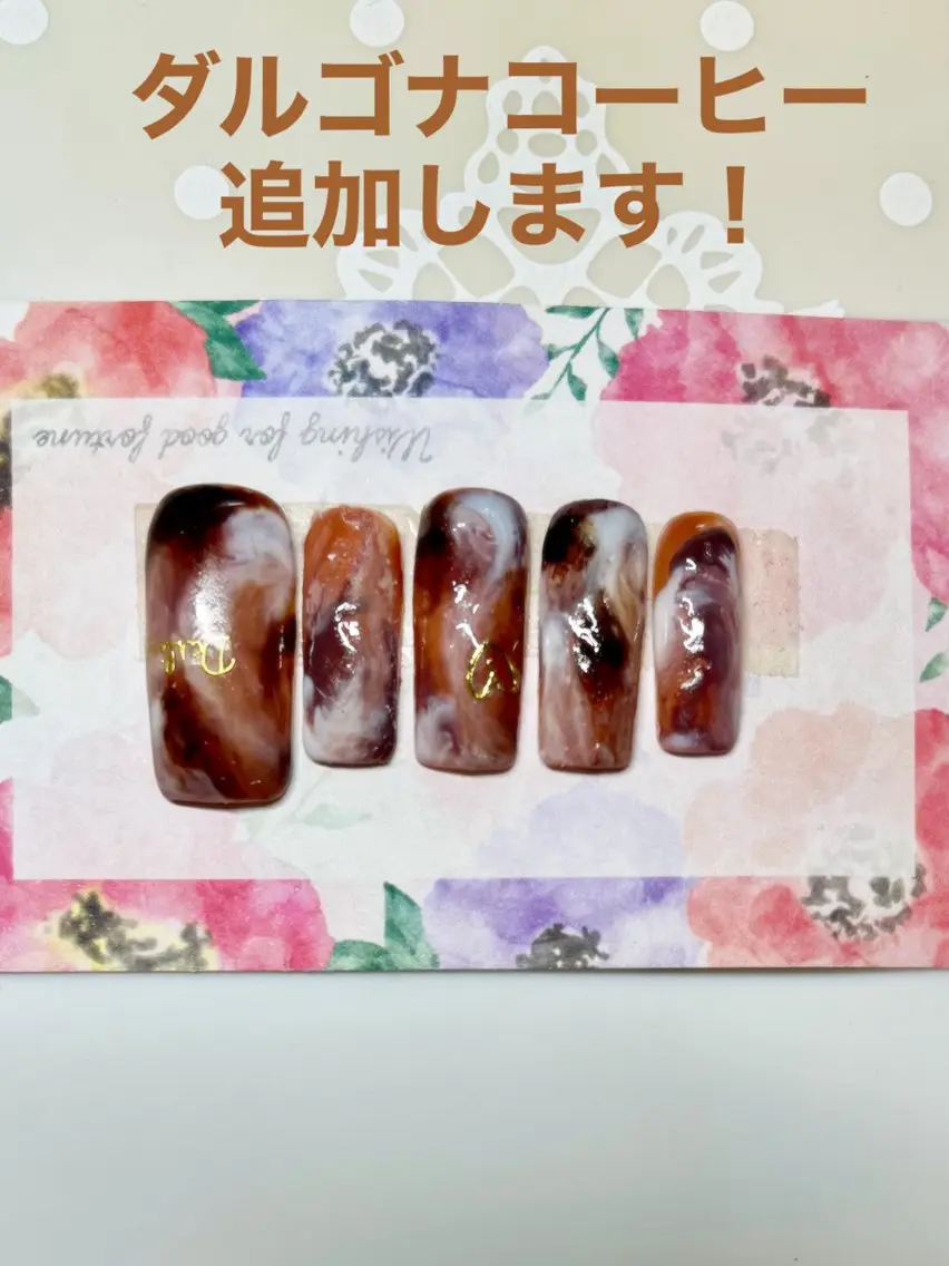 ネイル 新宿ネイルサロン ジェミディローサのネイルデザイン