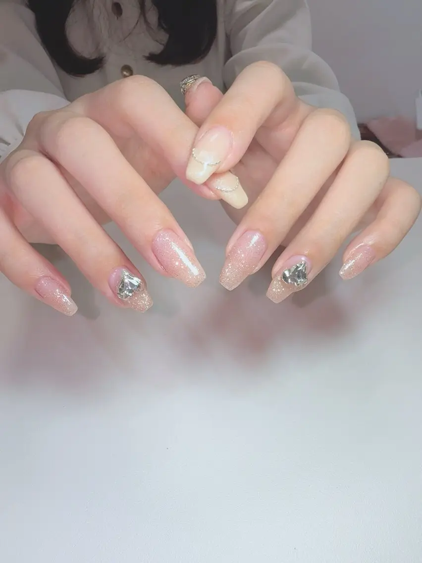 ネイル nailsalon urümのネイルデザイン