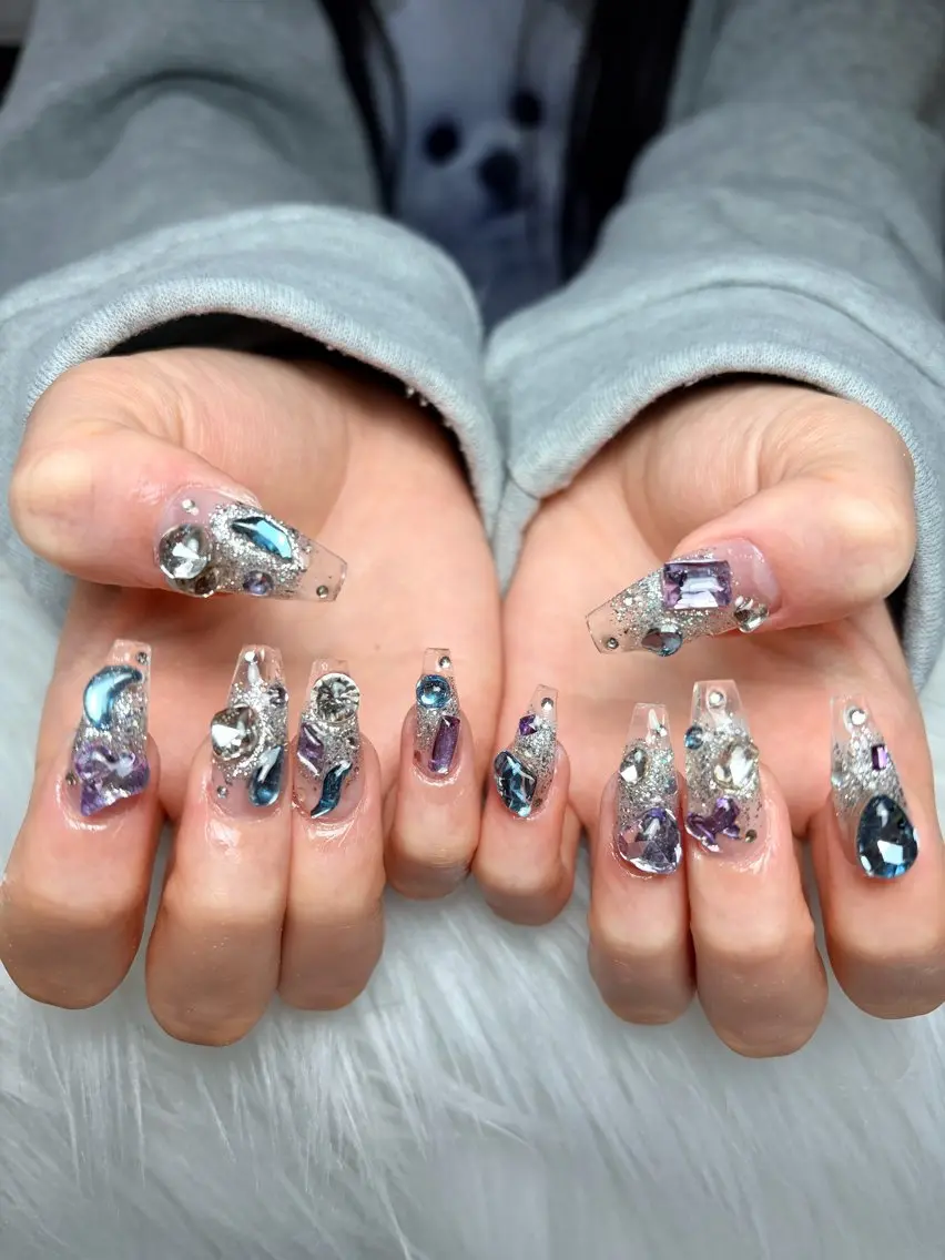 ネイル アートネイル 長さ出し ジェルネイル マグネットネイル ニュアンスネイル ハンドネイル Cloudy Chan Nailのネイルデザイン