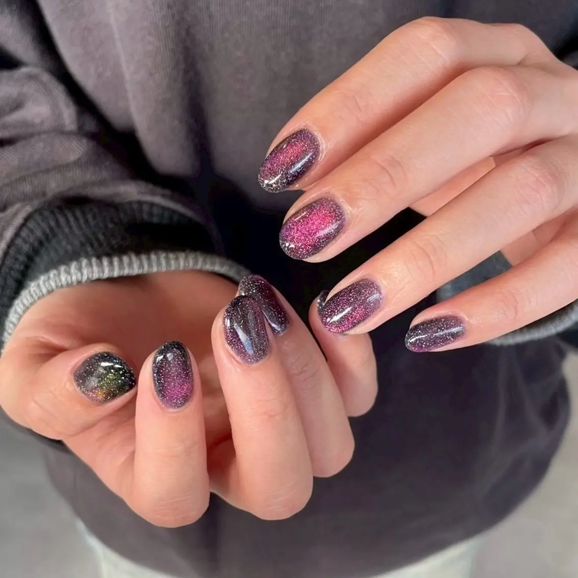 ネイル マグネットネイル nailsalon Rihkaのネイルデザイン