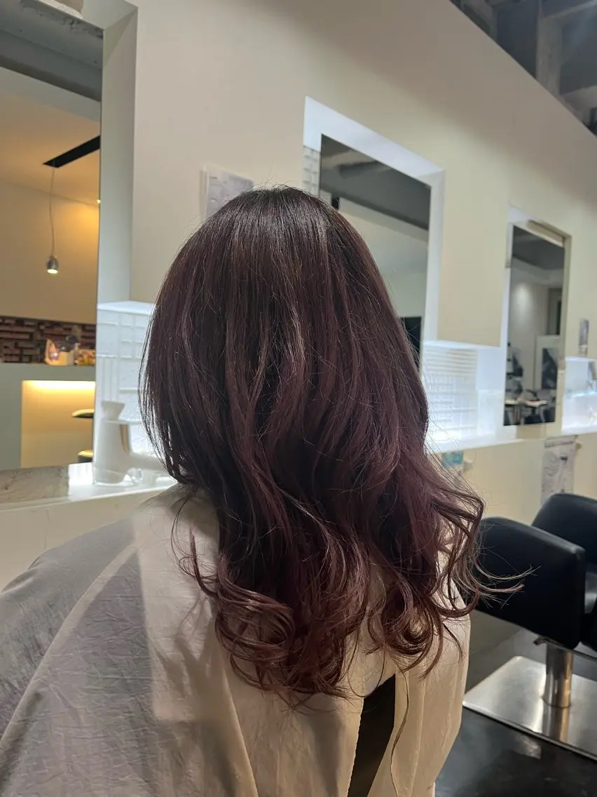 セミロング カラー ベージュカラー ブリーチ ピンクカラー ピンクベージュ カット ヘアカラー 中居 蒼士のヘアスタイル