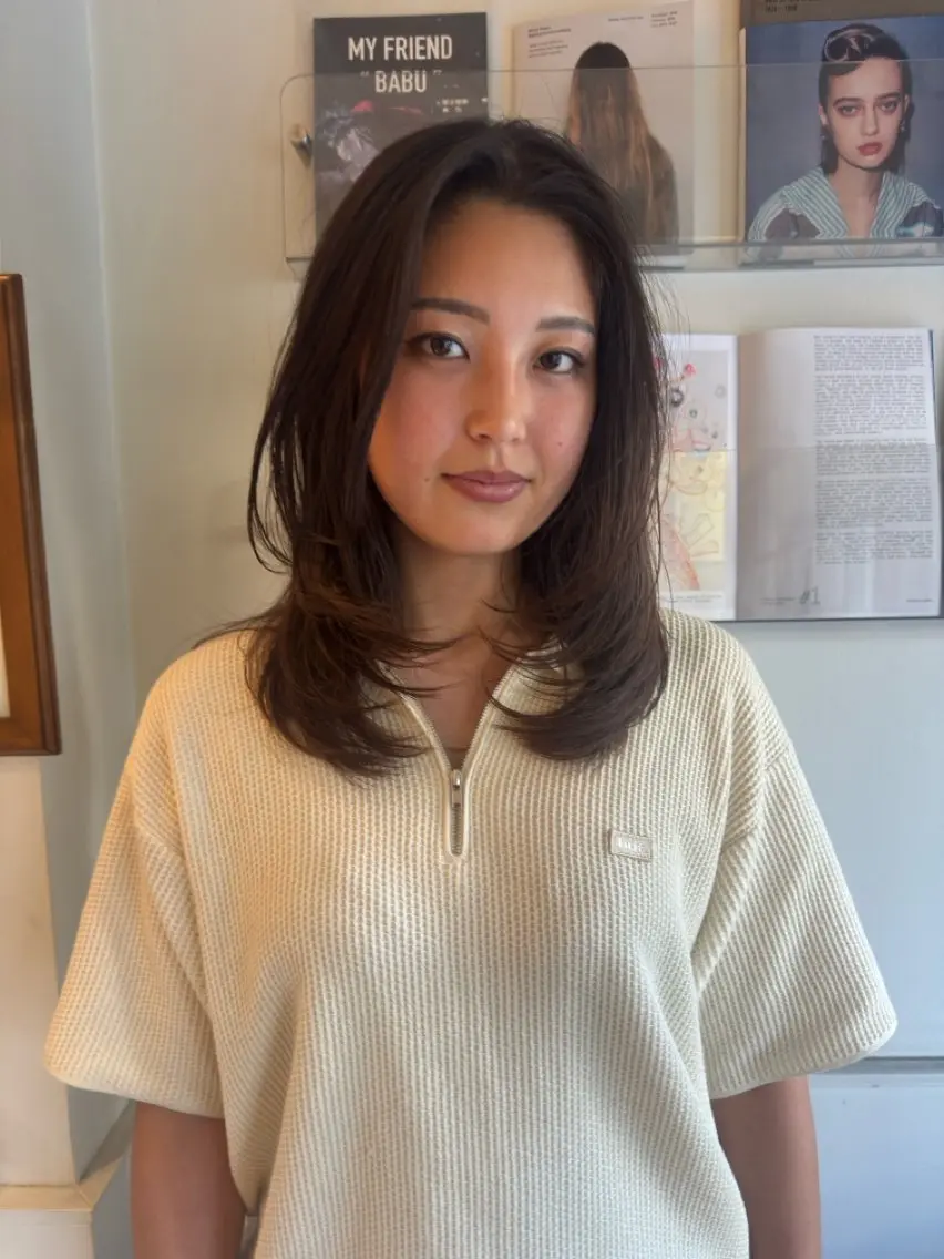 セミロング レイヤーカット トリートメント kai🐇今泉 Musiiikのヘアスタイル