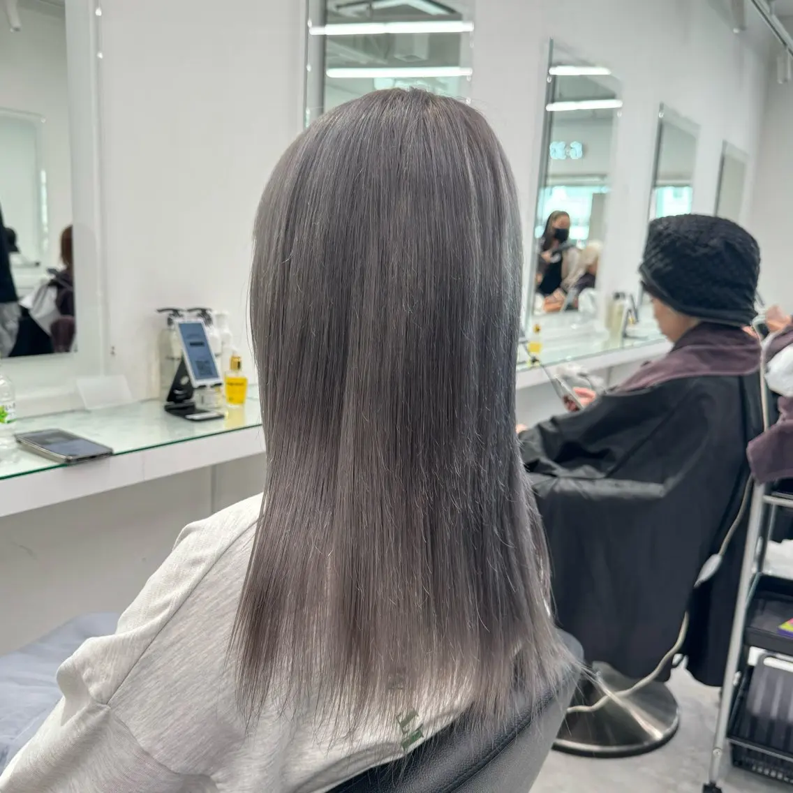ロング カラー ヘアアレンジ ウルフカット×ハイ トーン職人🤍ゆうひのヘアスタイル
