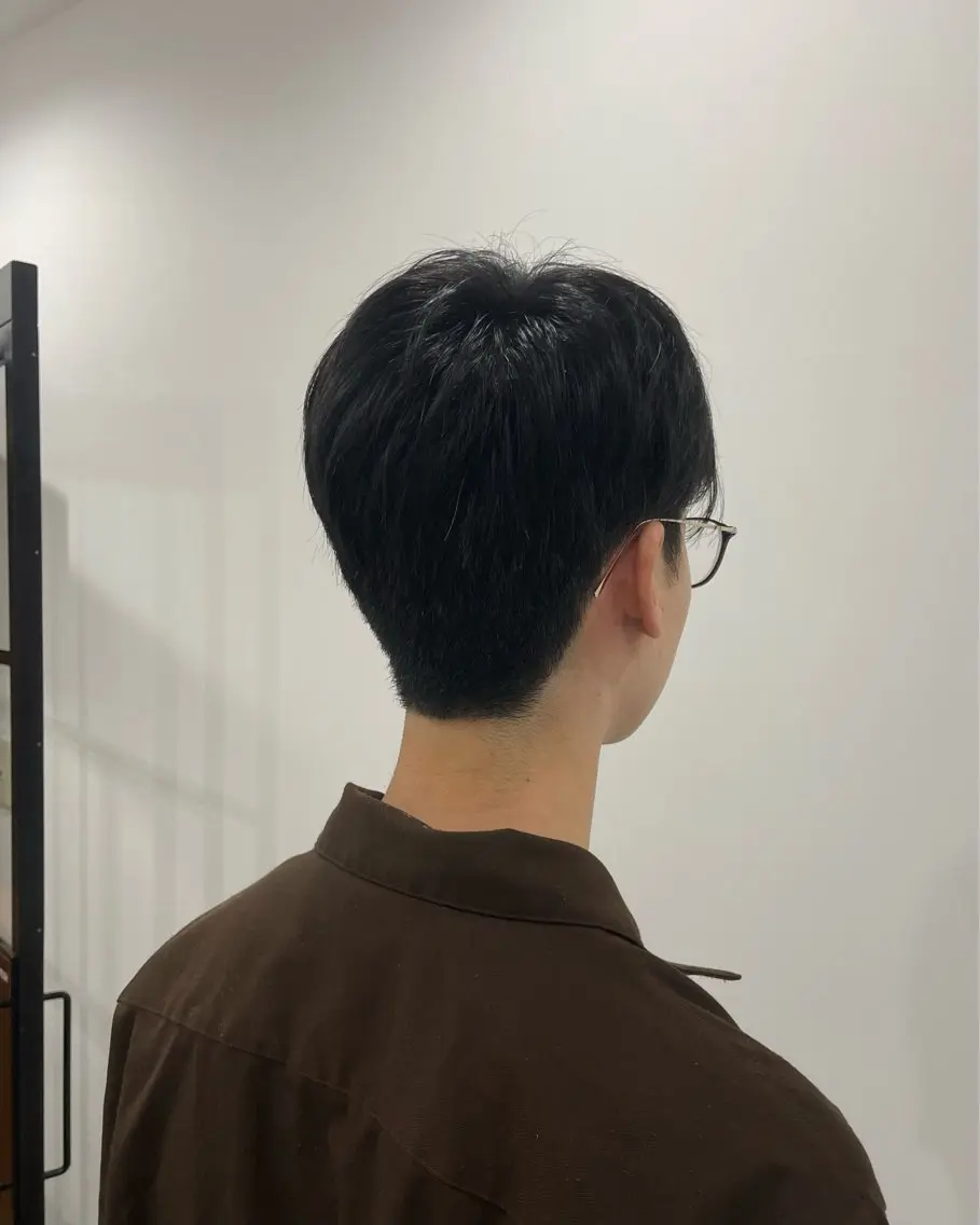メンズ ニシザカ マナのヘアスタイル