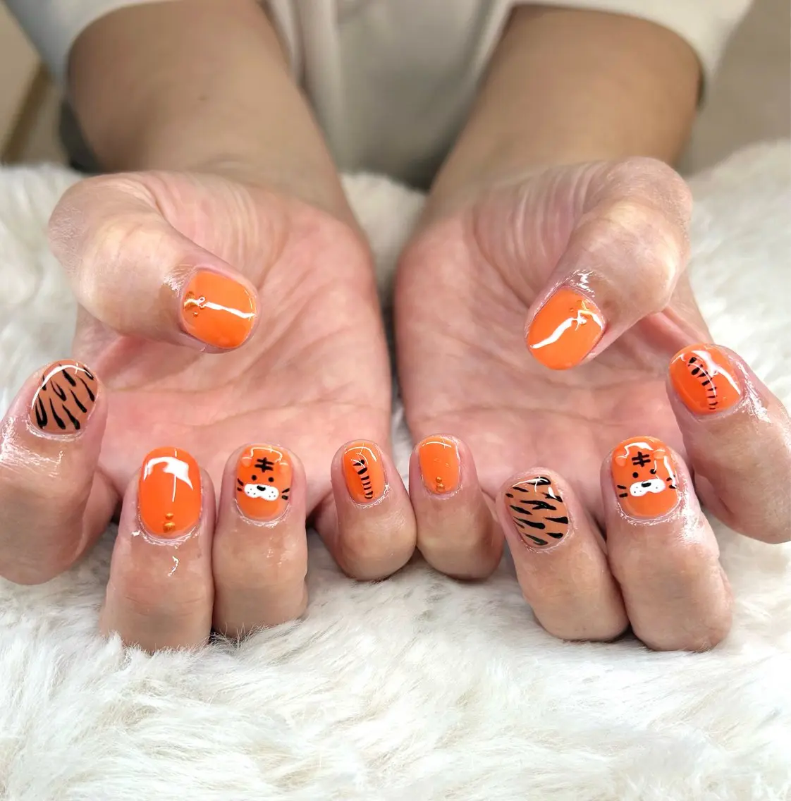 ネイル ハンドネイル yamane de  salonのネイルデザイン