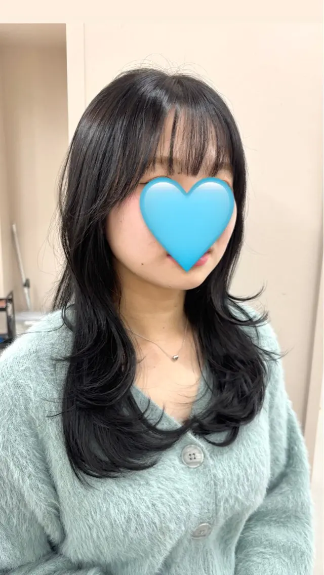 ロング レイヤーカット カット ヘアカラー トリートメント コトネ🫧 韓国風レイヤーカットのヘアスタイル