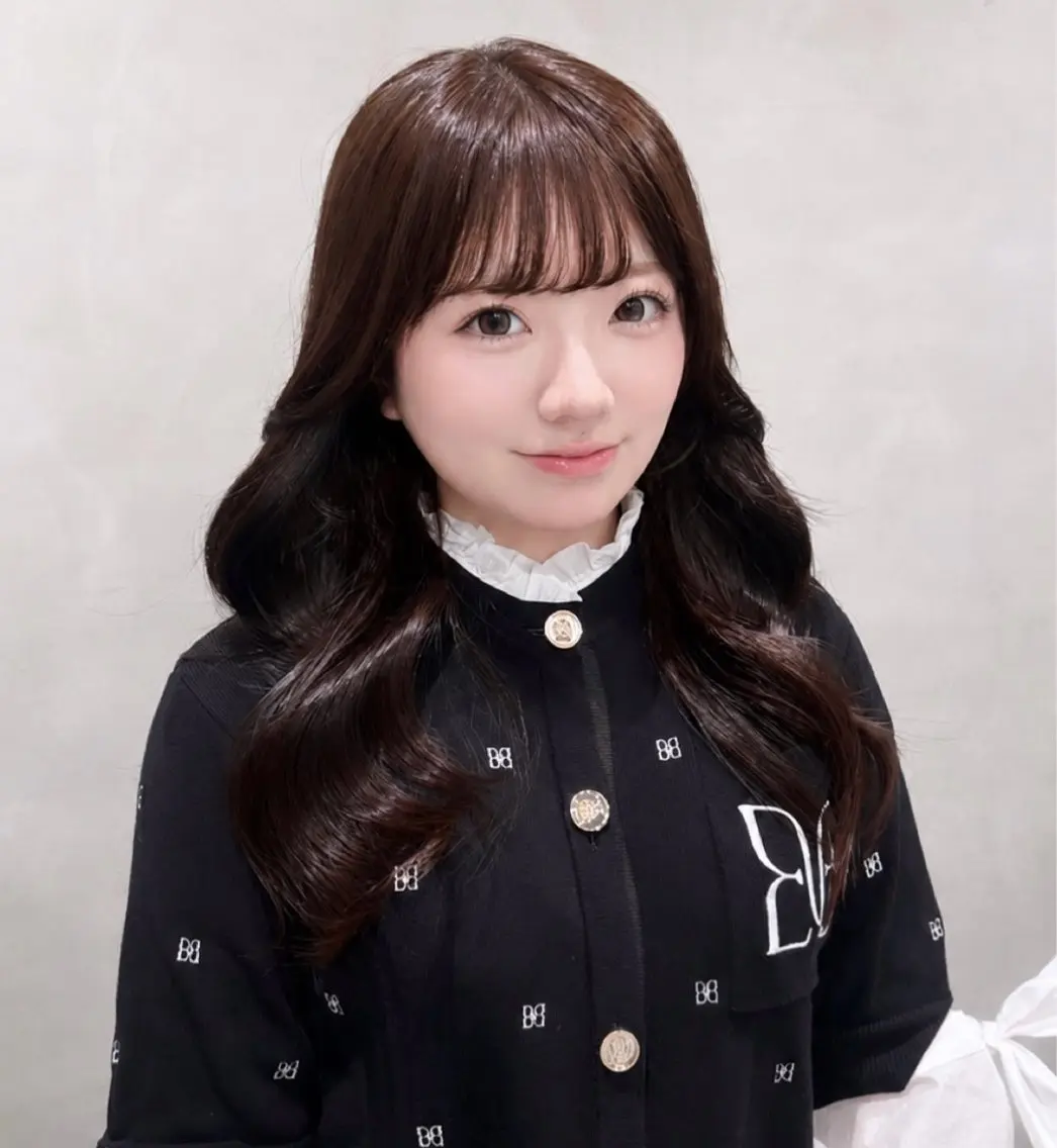 ロング カラー ブラウンカラー チョコレートブラウン ヘアカラー トリートメント girly上品ヘア 🎀／ベージュikuのヘアスタイル